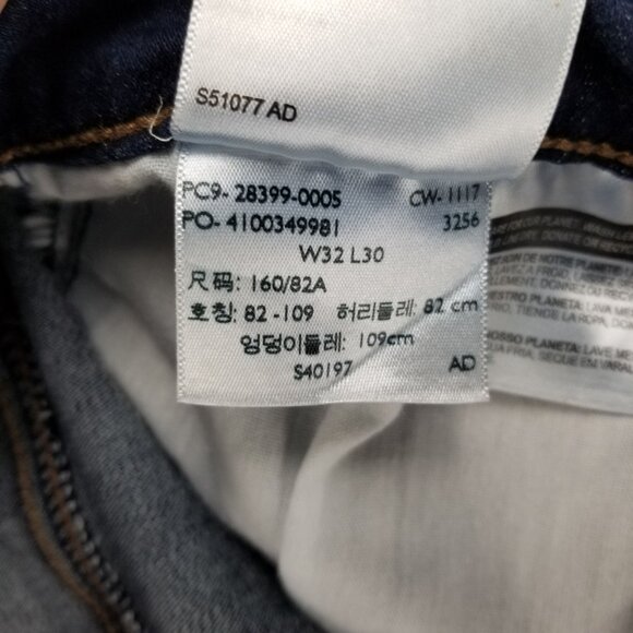 Levis Jeans Womens 32 Slimming Skinny Stretch Blue Mid Rise Shaping Panel - Picture 12 of 12